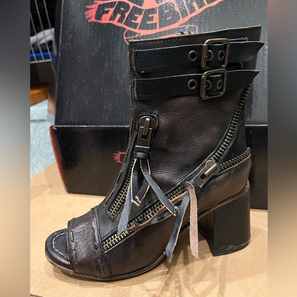 Freebird Black peep toe Booties size 9.